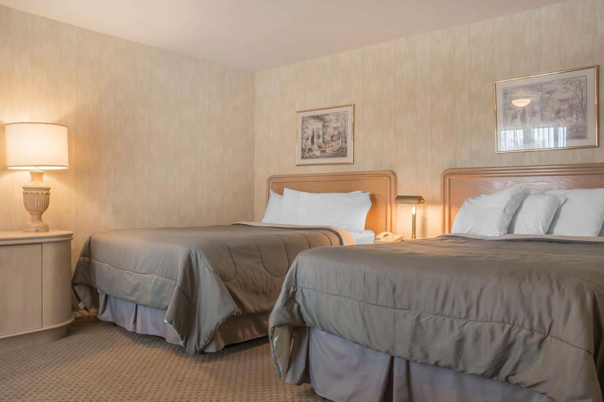 Rodeway Inn Fallsview Niagara Falls Zewnętrze zdjęcie
