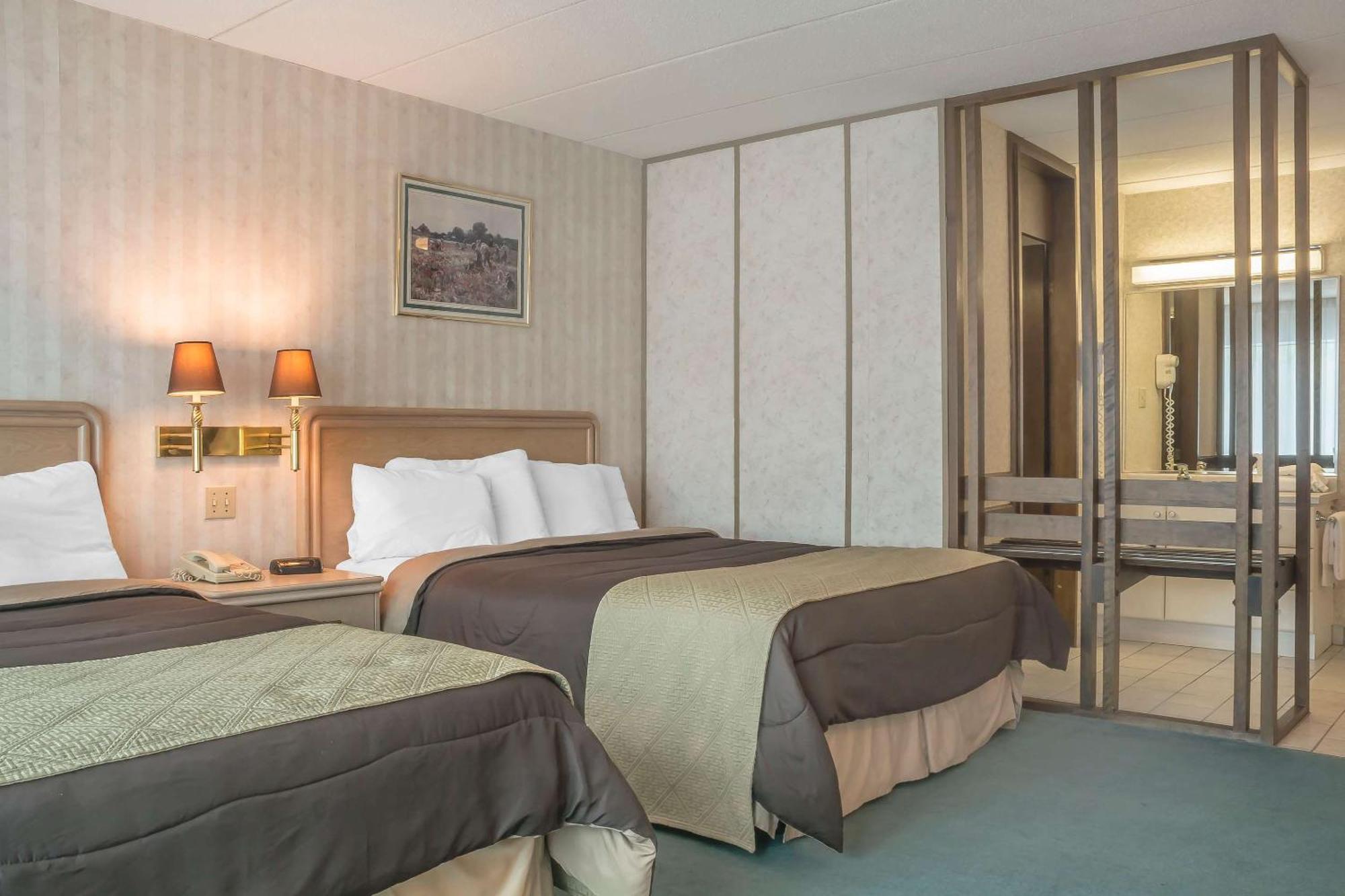 Rodeway Inn Fallsview Niagara Falls Zewnętrze zdjęcie