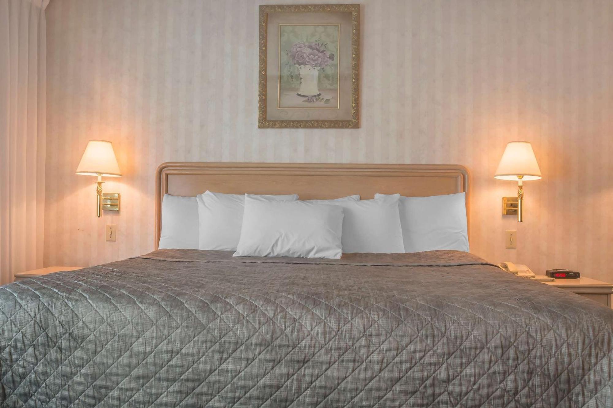 Rodeway Inn Fallsview Niagara Falls Zewnętrze zdjęcie